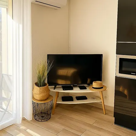 COSY Appartement confort de 50m2 à 150m de la Mer et du Centre ville, parking gratuit Canet-en-Roussillon Extérieur photo