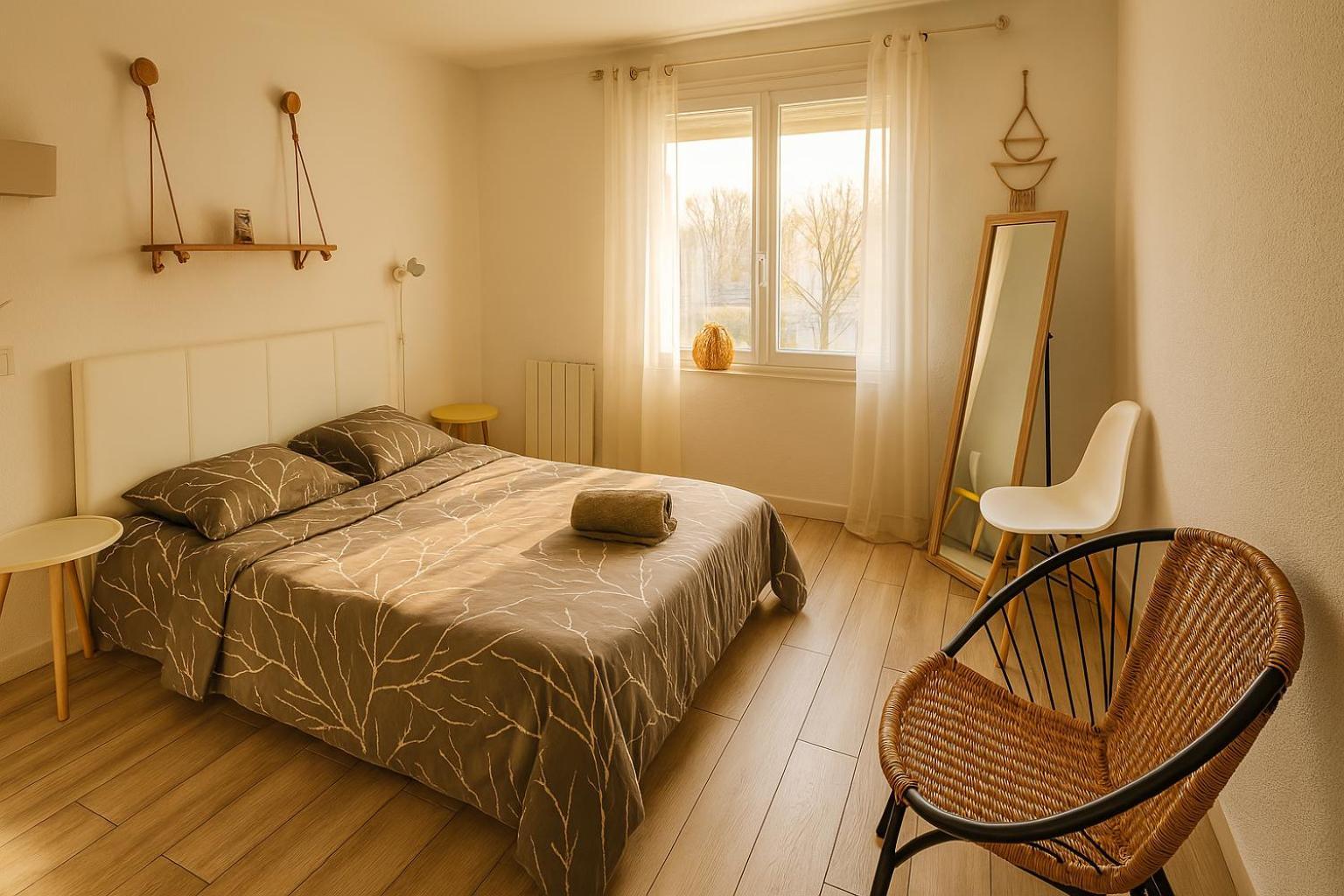 Appartement Cosy Confort De 50m2 à 150m De La Et Du Centre Ville, Parking Gratuit