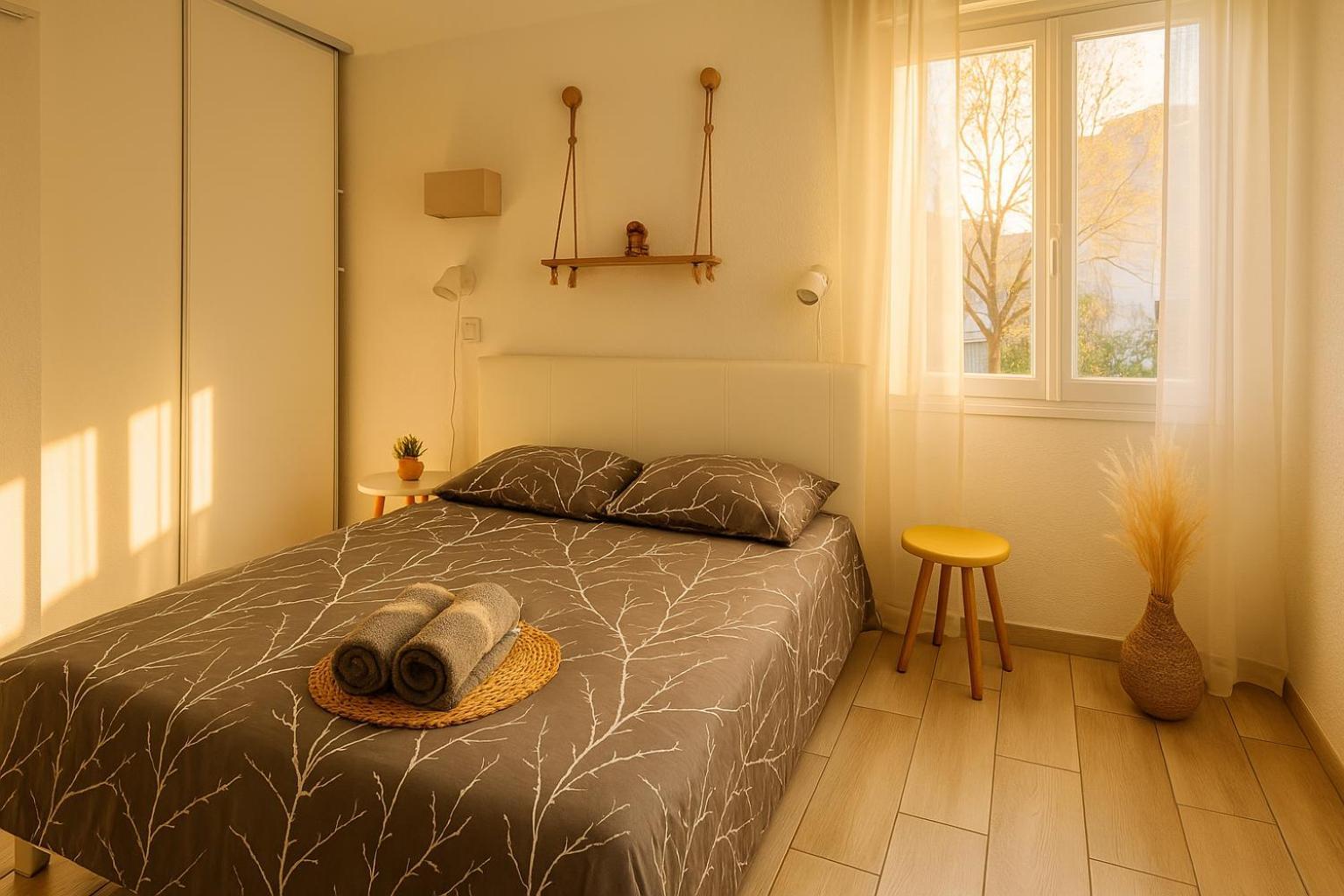 Appartement Cosy Confort De 50m2 à 150m De La Et Du Centre Ville, Parking Gratuit *